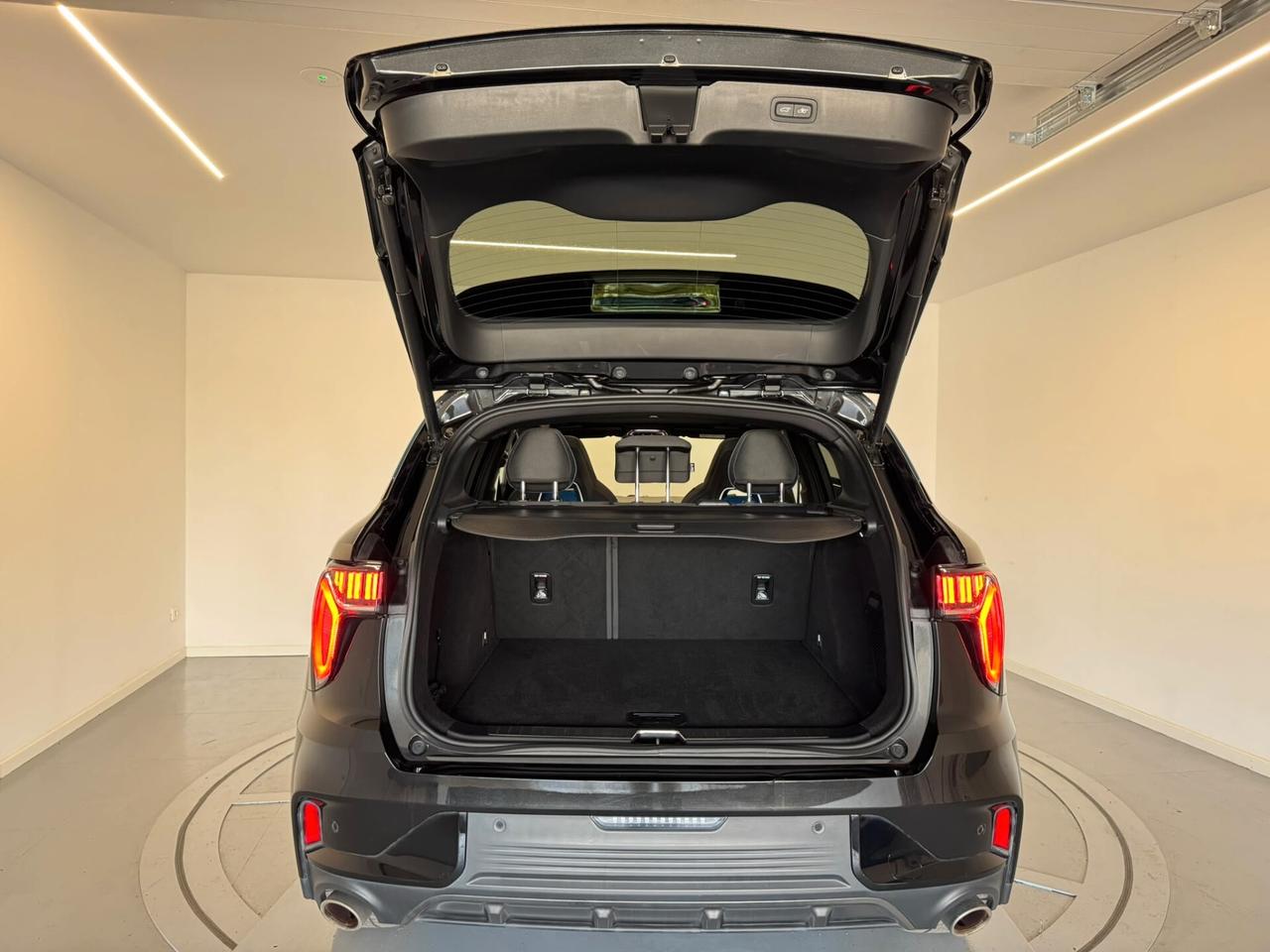Lynk&co 01 PHEV