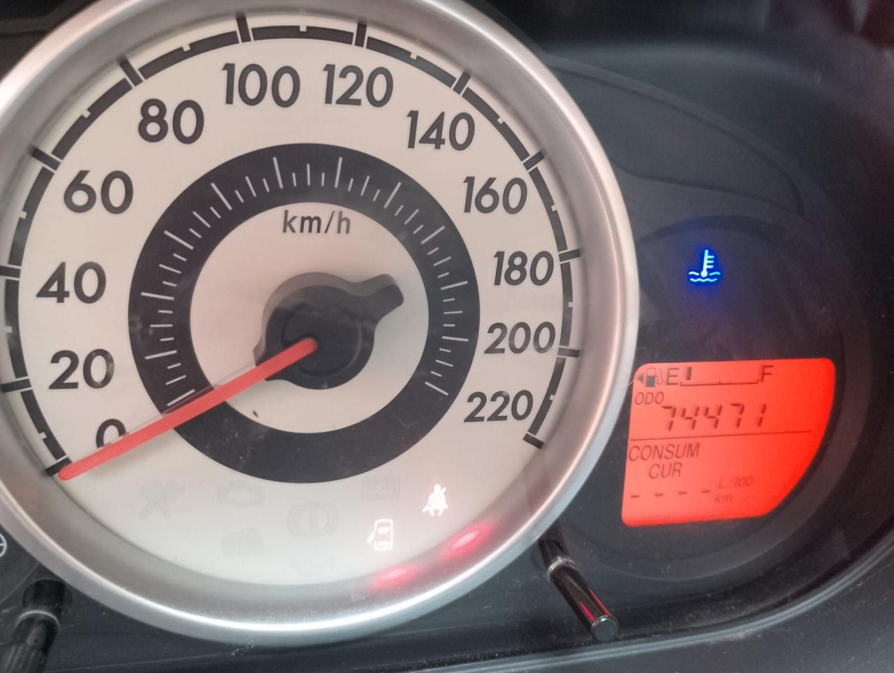 Mazda 2 1.3 16V 86CV 5p. Play