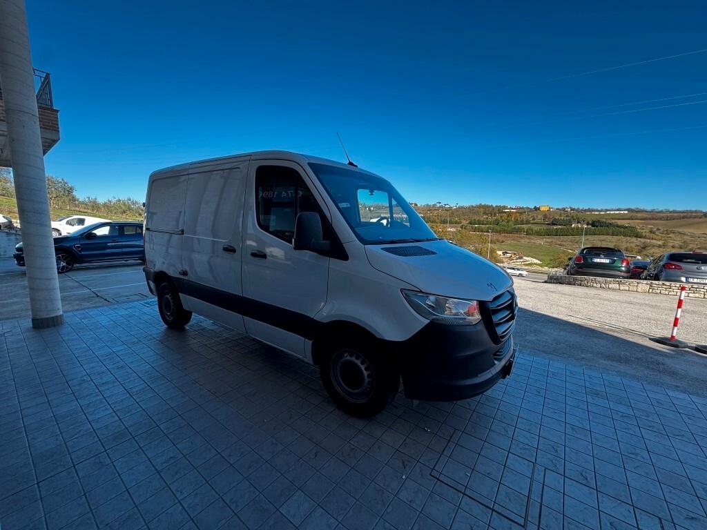 Mercedes-Benz Sprinter Cargo Van