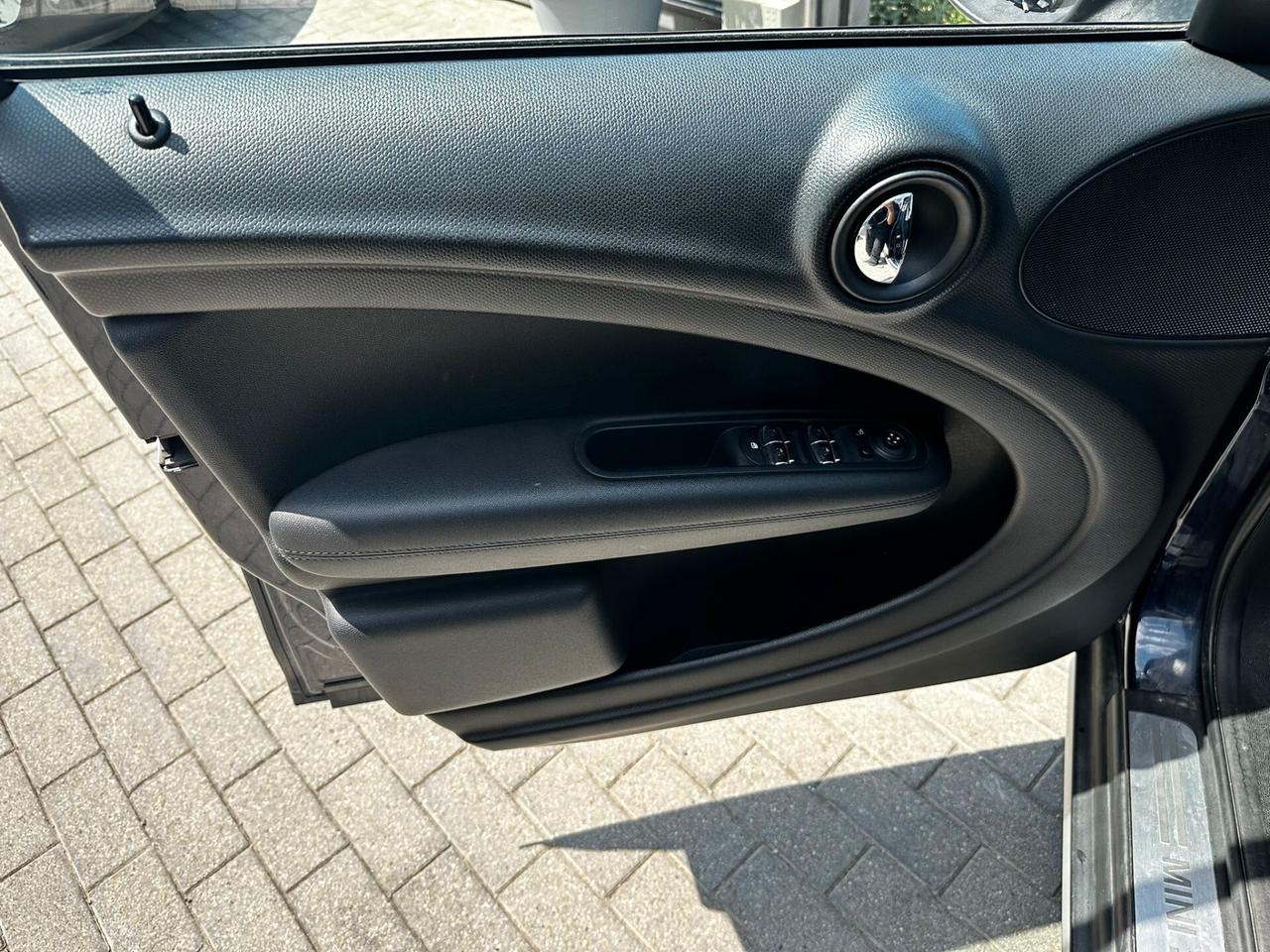Mini Cooper Countryman 2.0 D auto