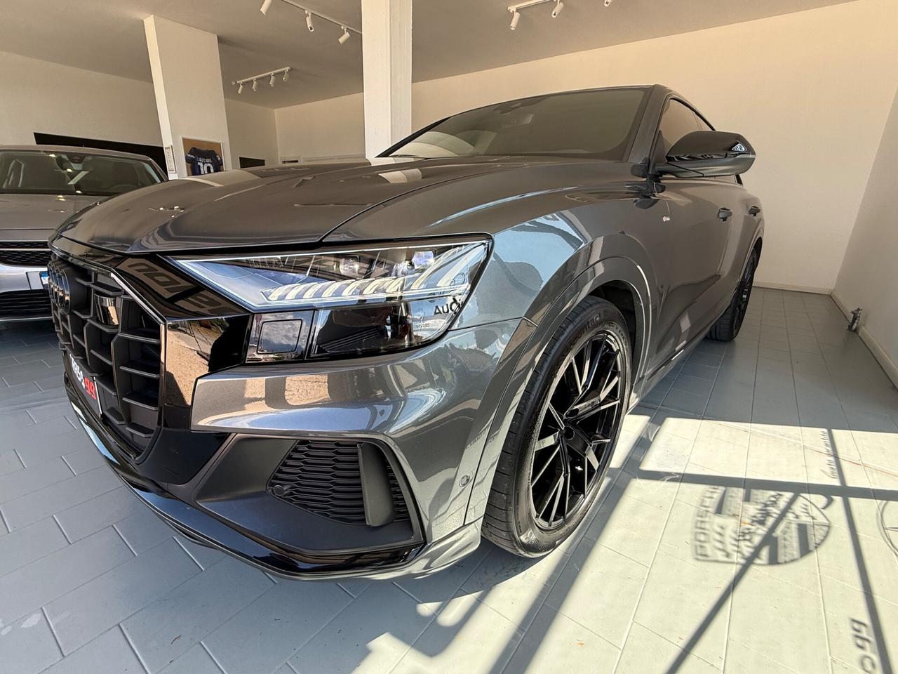 Audi Q8 50 TDI 286 CV quattro tiptronic Sport