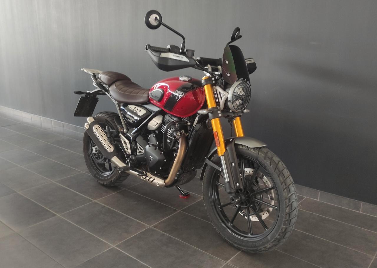 Triumph Scrambler 400 X ACCESSORIATA