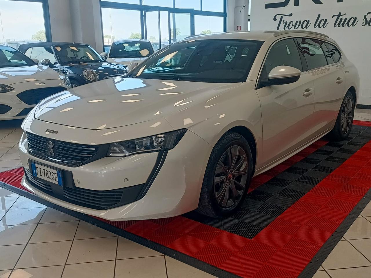 Peugeot 508 BlueHDi 160 Stop&Start EAT8 SW Business