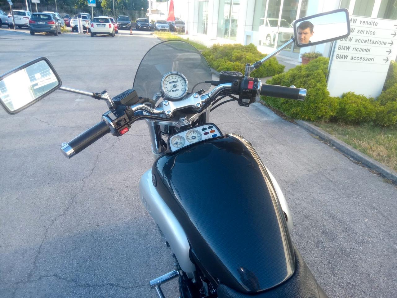 Yamaha VMAX 1200
