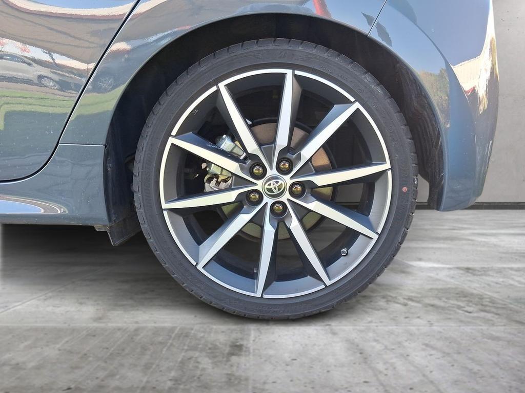 Toyota Yaris 1.5h 130 GR Sport