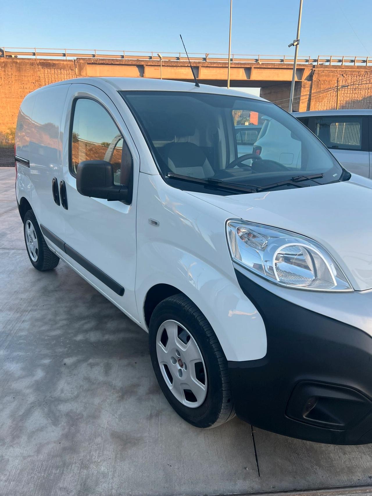 Fiat Fiorino 1.3 MJT 95CV Cargo SX