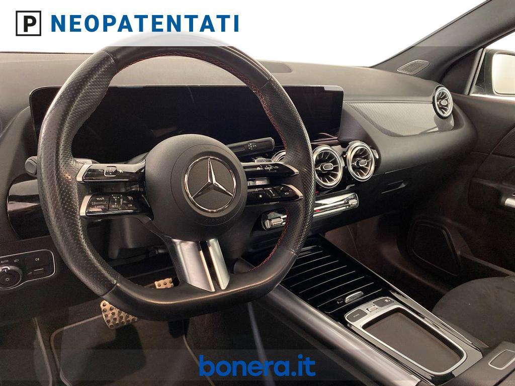 Mercedes GLA 180 180 D AMG Line Premium Plus 8G-DCT