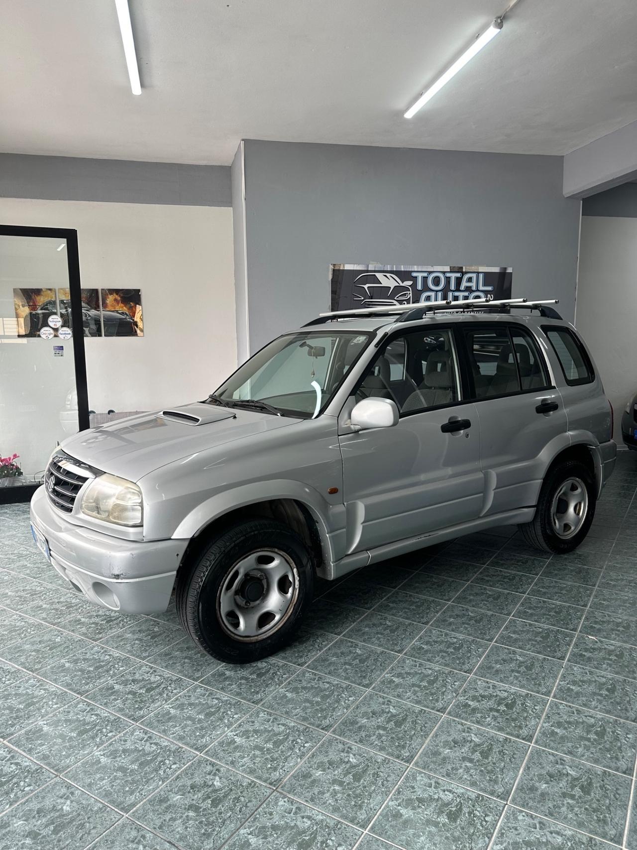 Suzuki Grand Vitara 2.0 TDI S.W. Autocarro