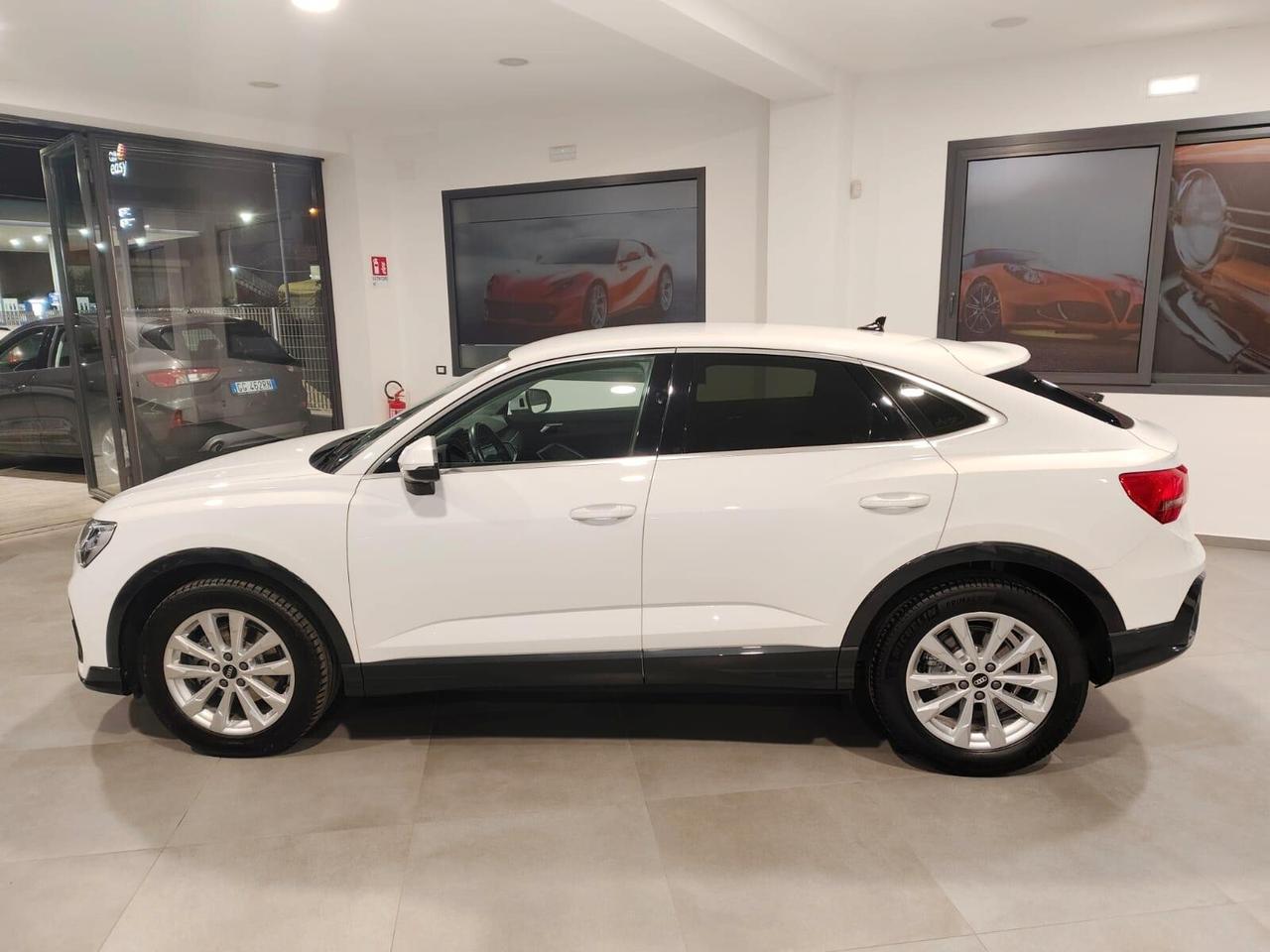 Audi Q3 SPB 35 TDI S tronic Business Advanced