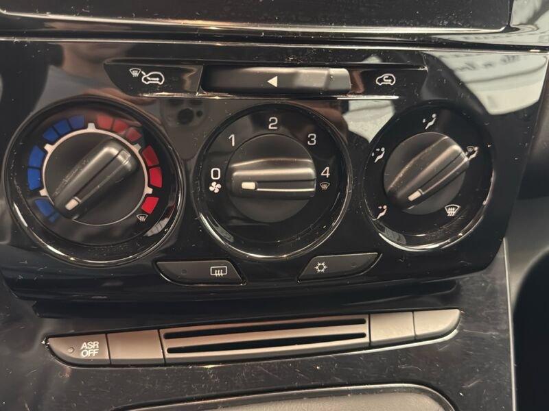 Lancia Ypsilon Ypsilon 1.0 FireFly 5 porte S&S Hybrid Alberta Ferretti