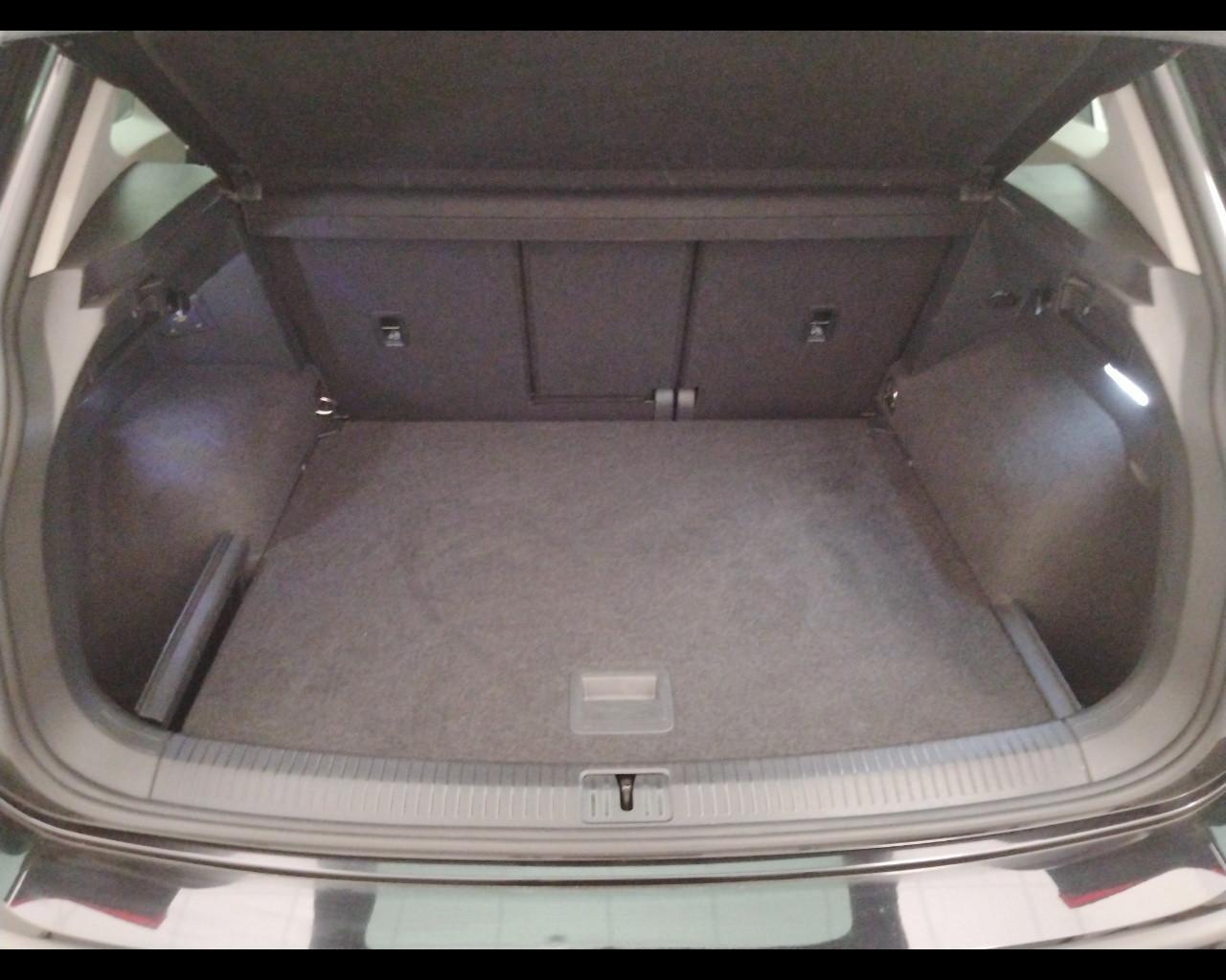 VOLKSWAGEN Tiguan II 2021 - Tiguan 1.5 tsi Elegance 150cv dsg