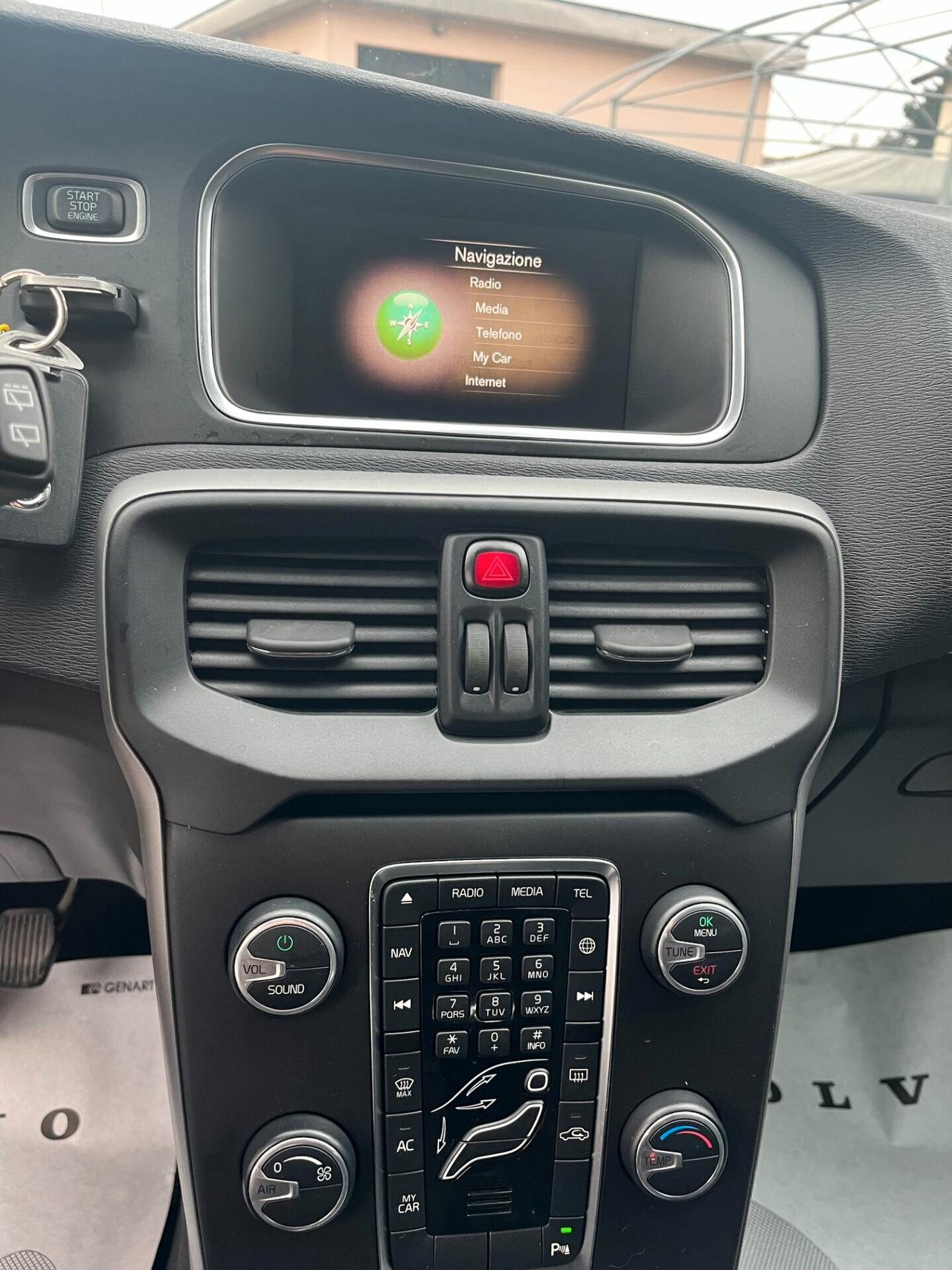 Volvo V40 D2 Business