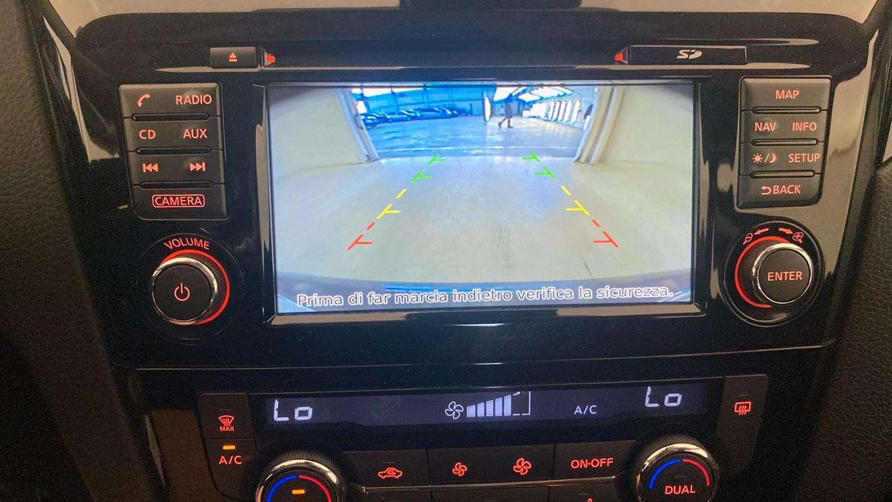 Nissan Qashqai 1.5 dCi 110cv *FULL OPTIONAL*
