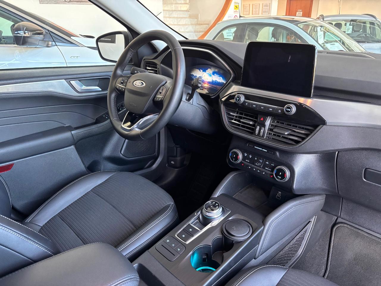 Ford Kuga 2.0 EcoBlue 120 CV aut. 2WD Titanium Business