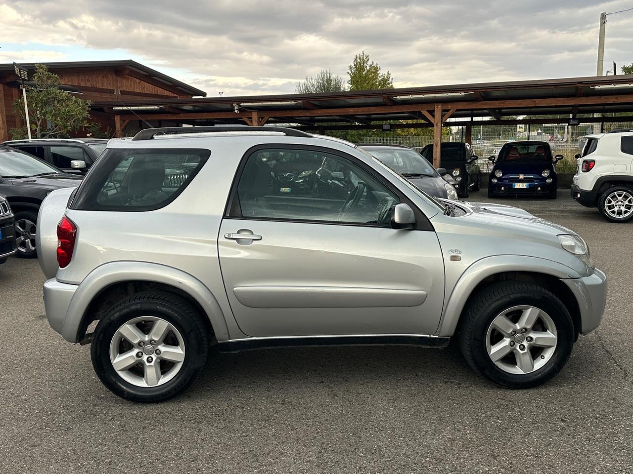Toyota RAV 4 3.0 d4d 116 cv 3 porte
