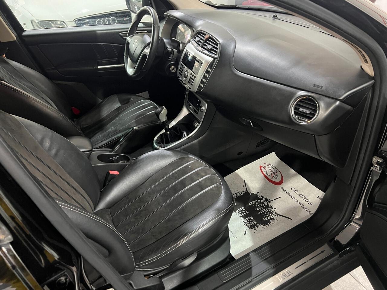 Lancia Delta 1.6 120 CV - PLATINO - 2011