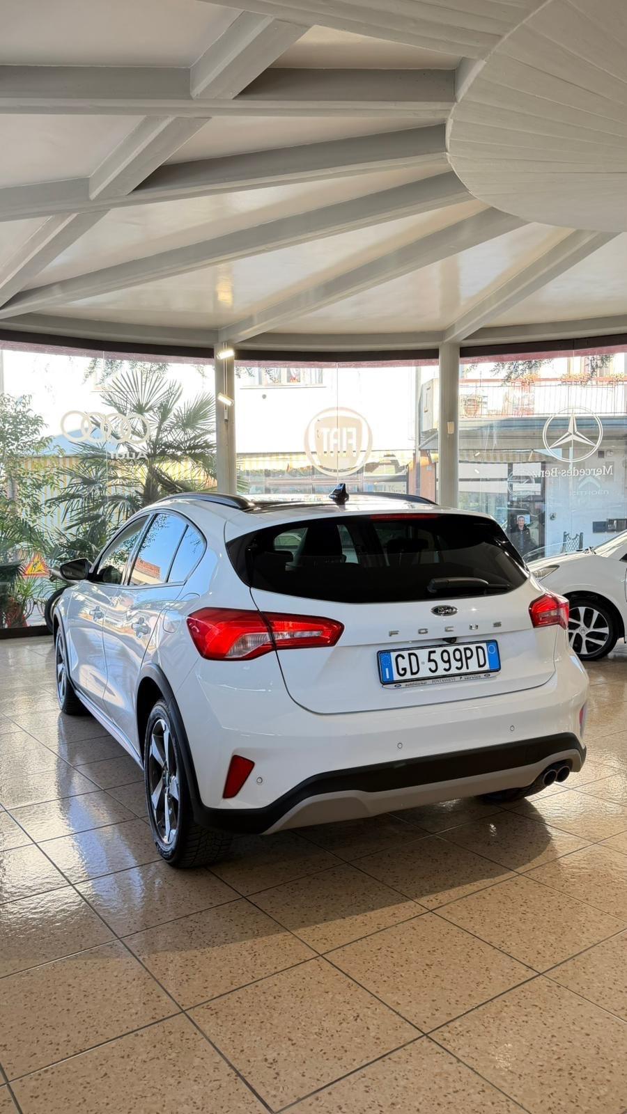 Ford Focus 1.5 EcoBlue 120 CV automatico 5p. ST-Line