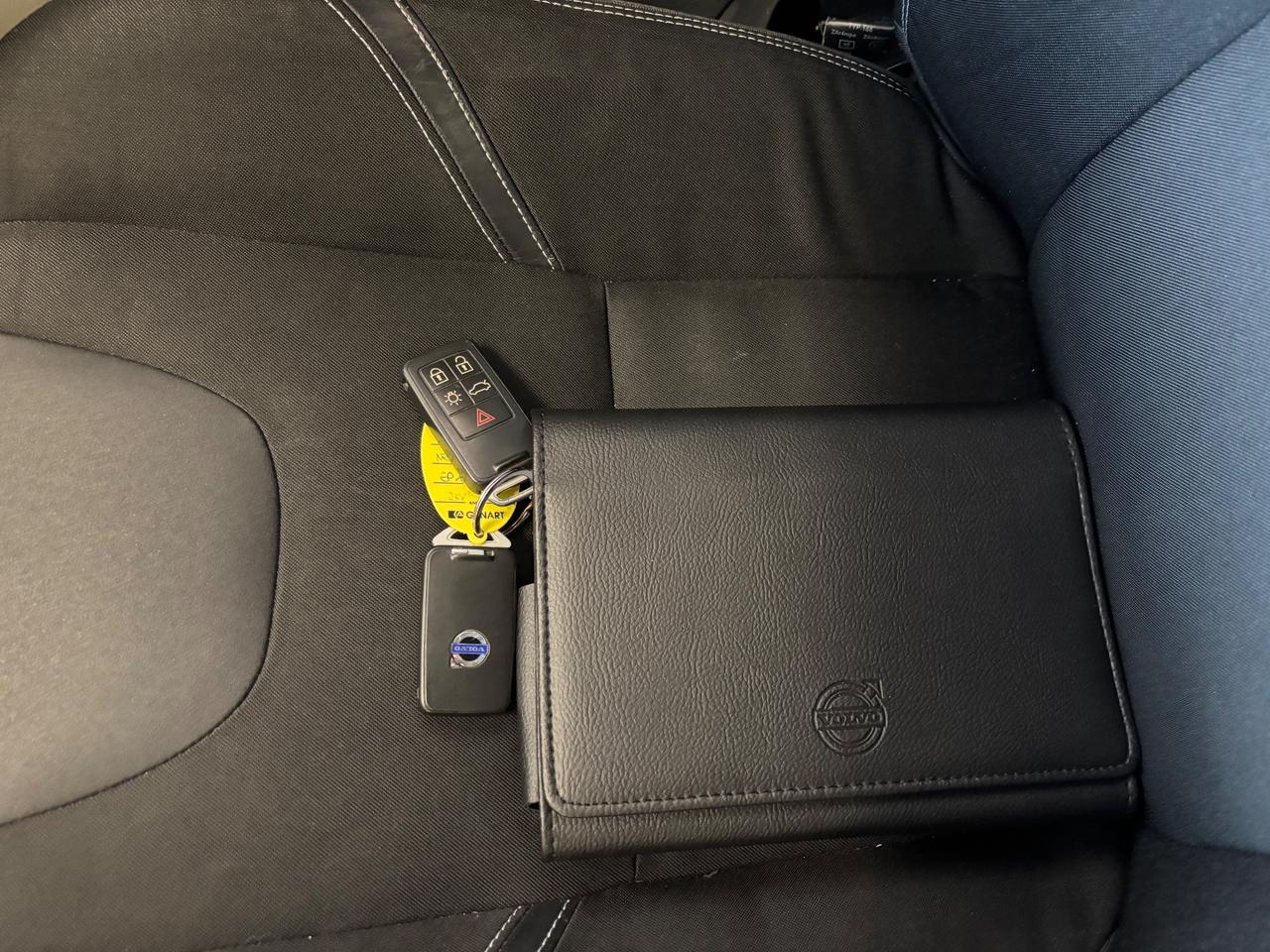 Volvo V40 D2 1.6 |INTERNI B-COLOR|TETTO|
