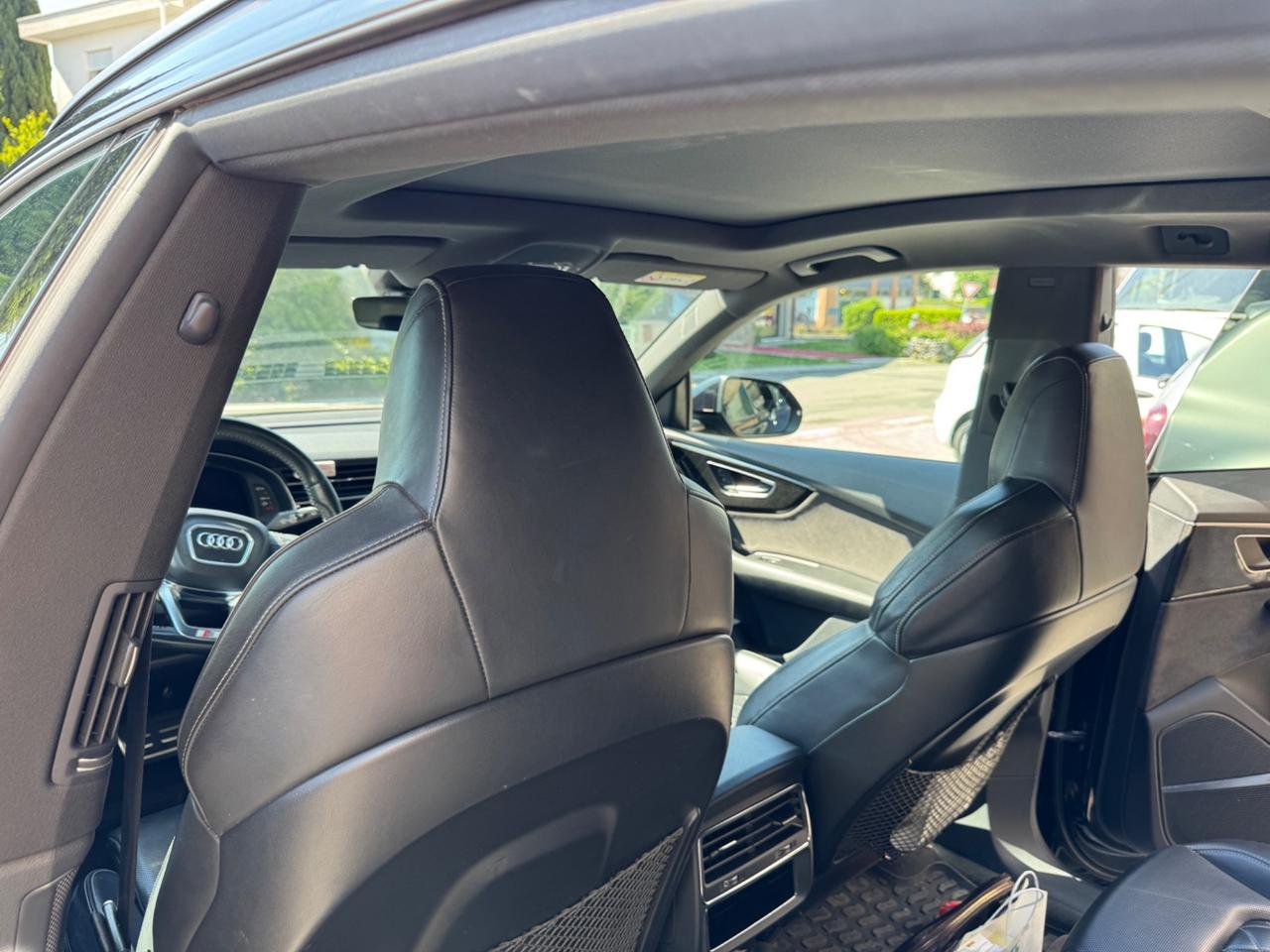 Audi Q8 50 TDI 286 CV quattro tiptronic Sport