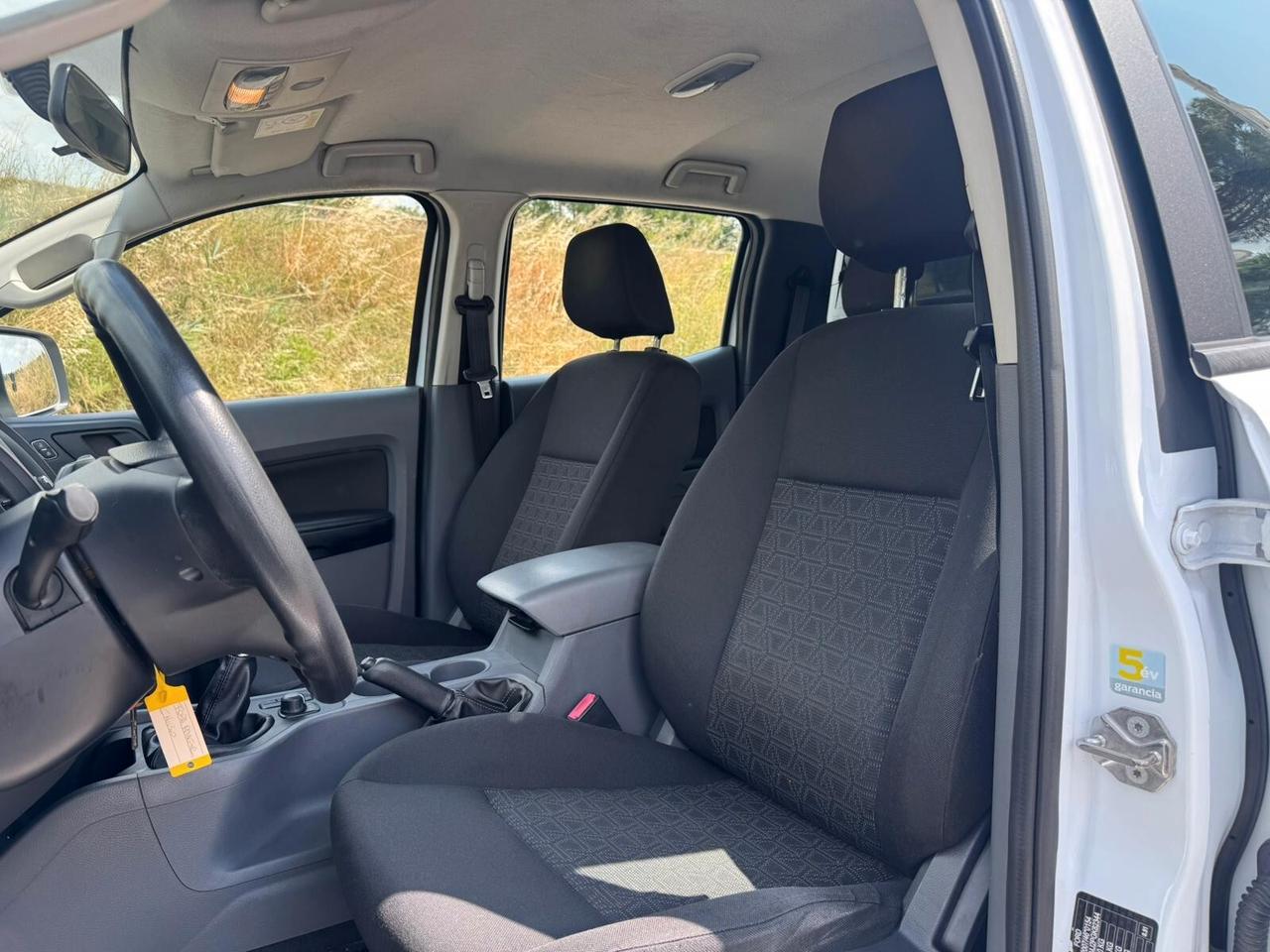 Ford Ranger FORD RANGER 2.2TDCI XL DOUBLE CAB **HARD TOP**