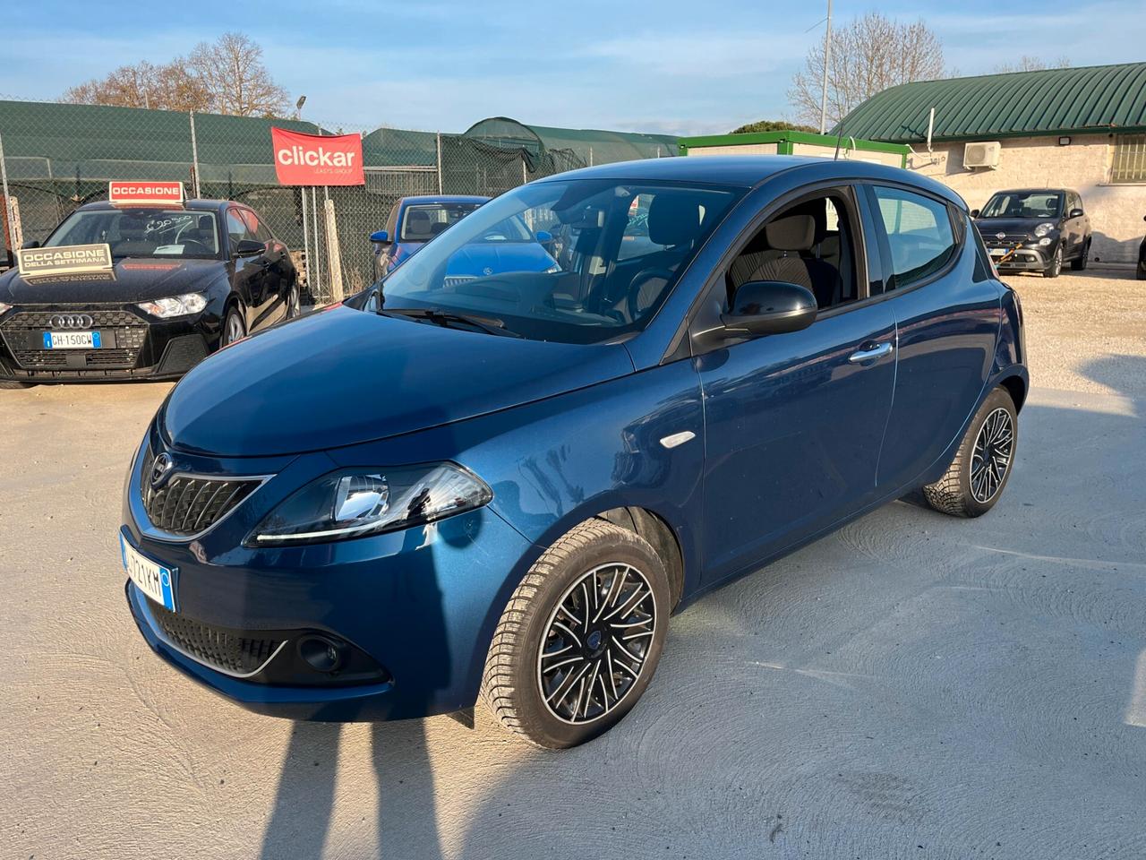 Lancia Ypsilon 1.0 FireFly 5 porte S&S Hybrid Gold