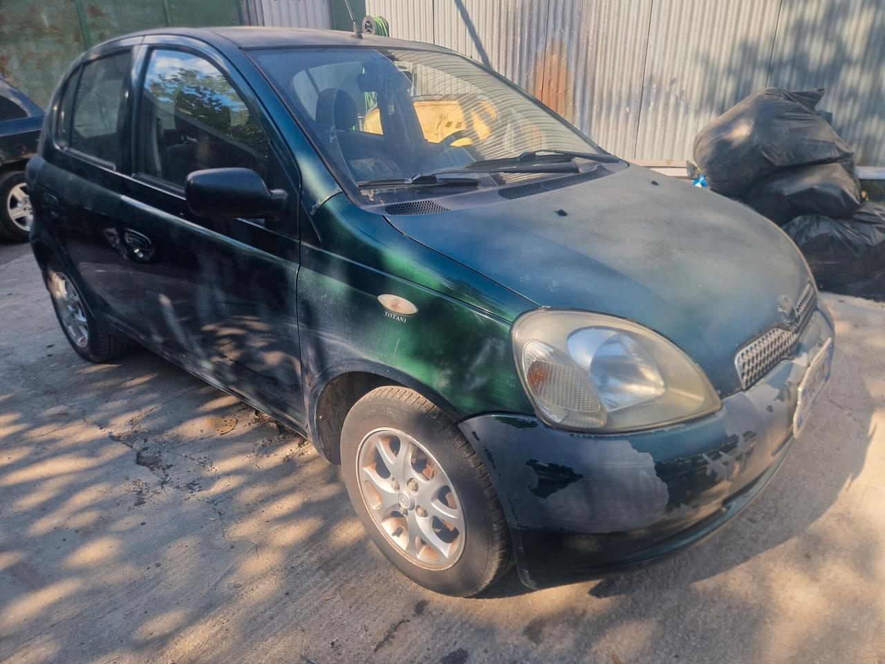 Toyota Yaris 1.0 4 cilindri Gpl valido fino al 2033