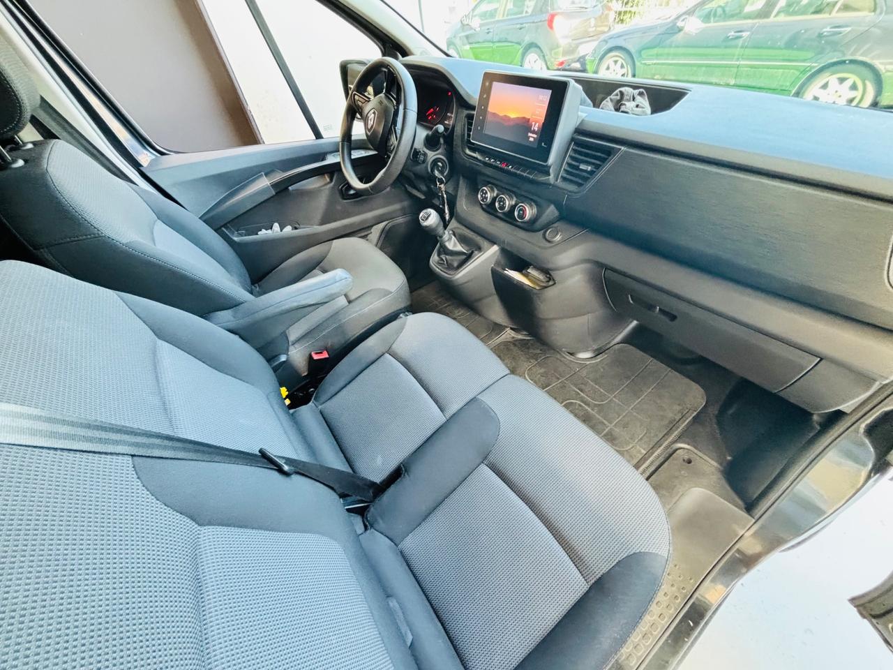 Renault Trafic BluedCi 110CV EDC PC-TN Intens