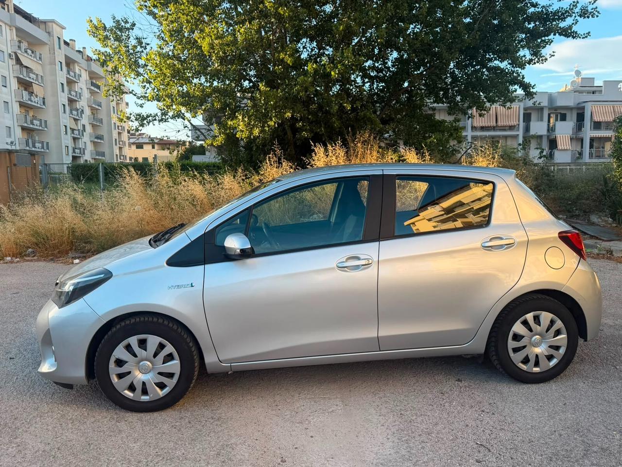 Toyota Yaris 1.5 Hybrid 5 porte Active
