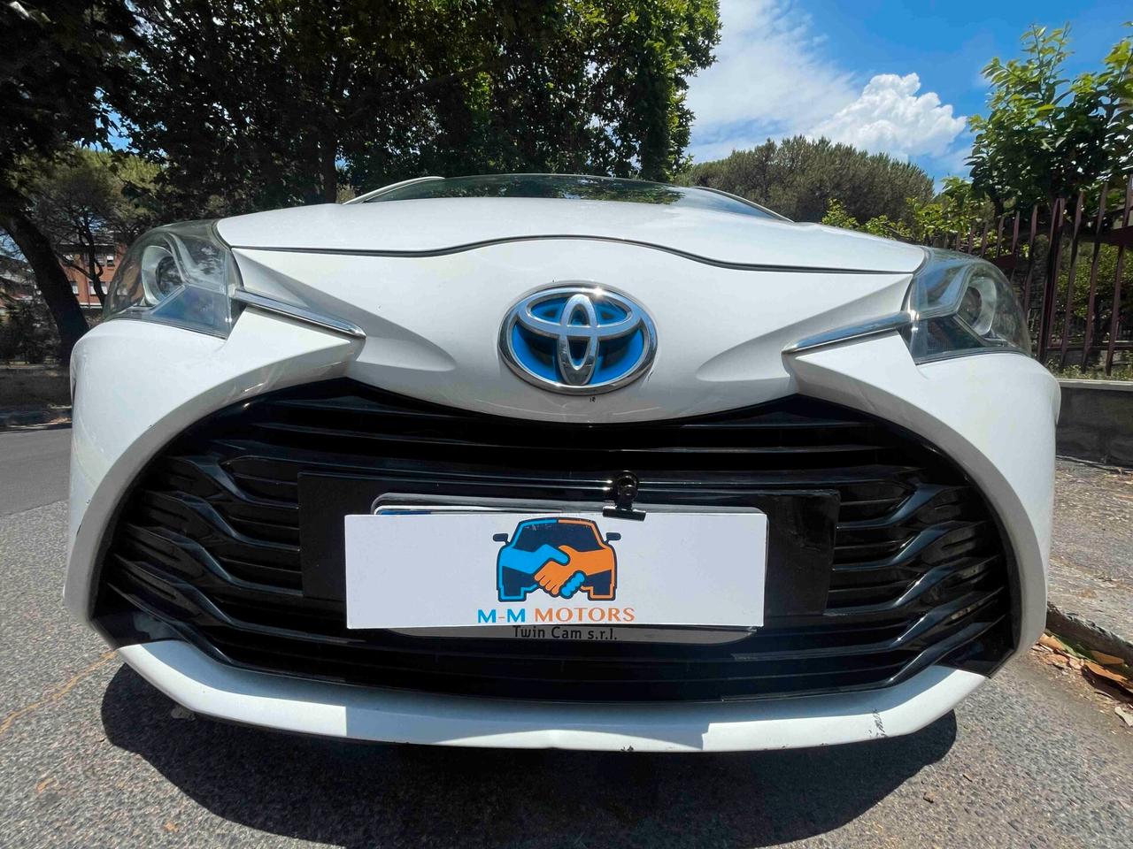 Toyota Yaris 1.5 Hybrid 5 porte Style NEOPATENTATI Cool Lounge my18
