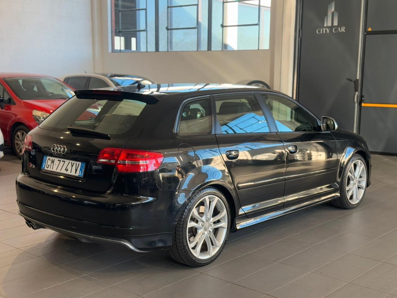 Audi S3 Sportback 2.0 tfsi quattro