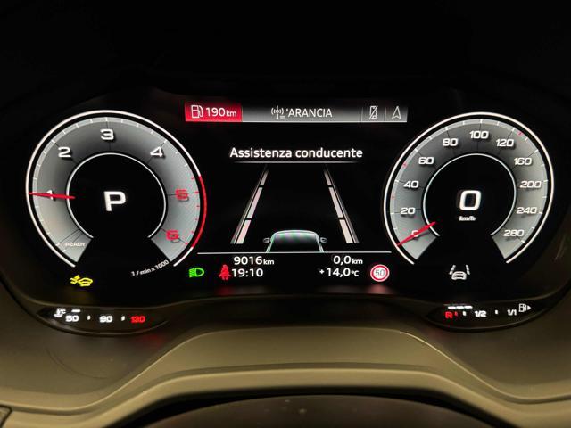 AUDI Q2 35 TDI S tronic Business Advanced