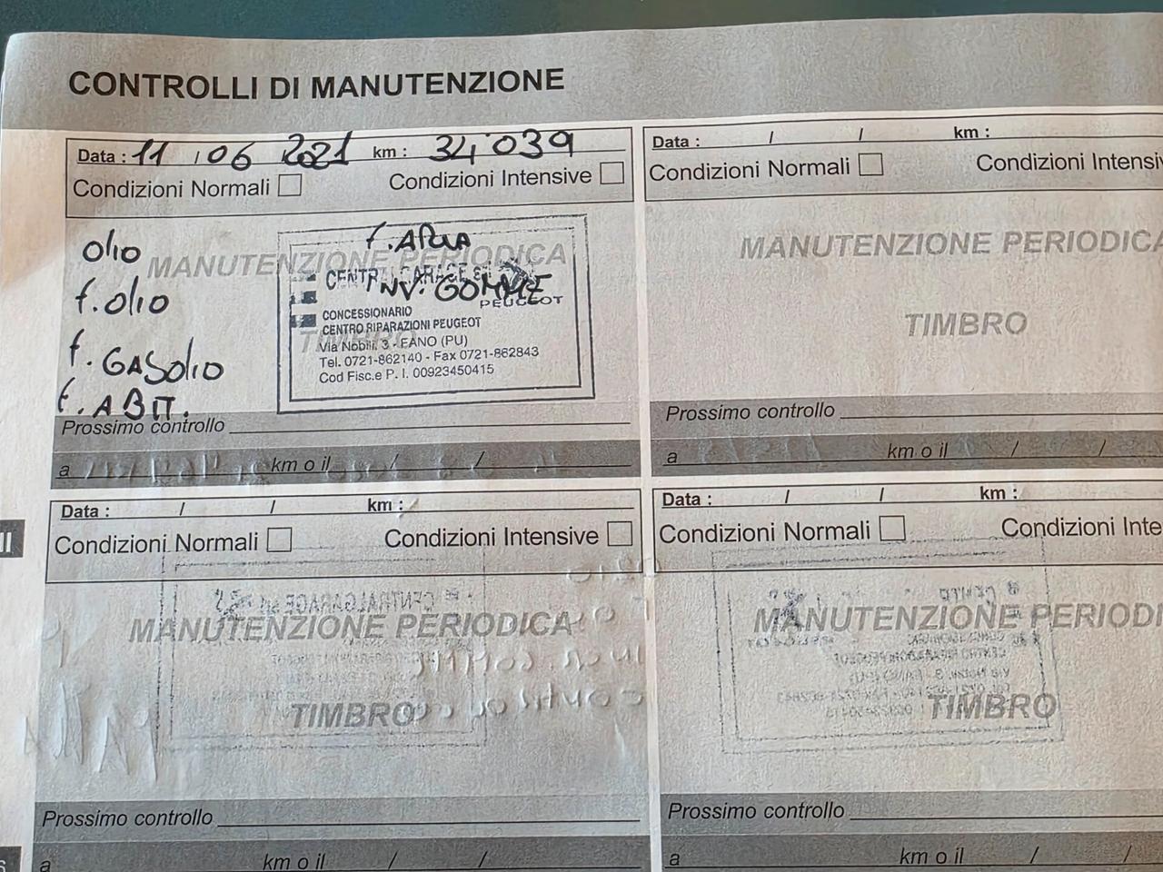 Peugeot 2008 BlueHDi 100 Allure