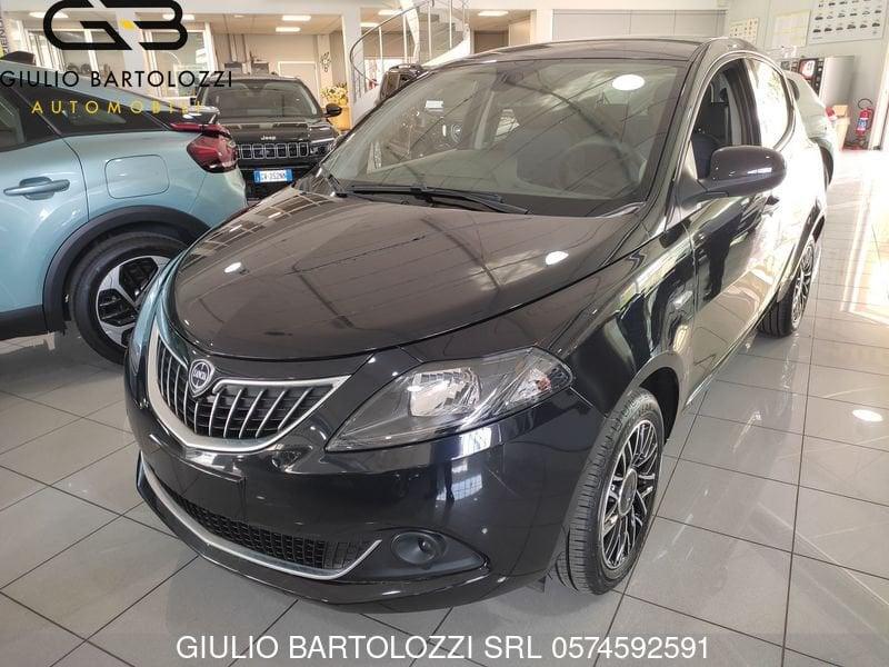 Lancia Ypsilon 1.0 FireFly 5 porte S&S Hybrid Platino