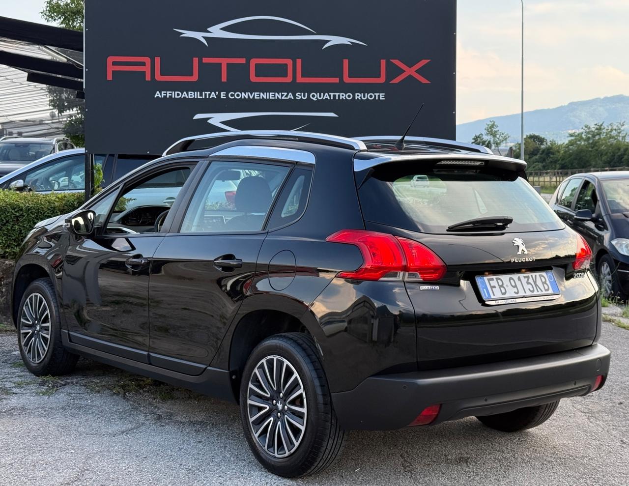 Peugeot 2008 BlueHDi 75CV NEOPATENTATI