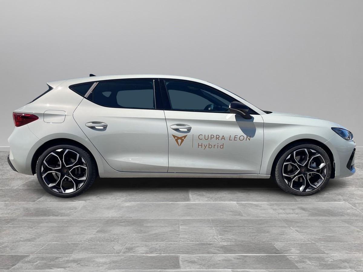 CUPRA Leon1.5 e-HYBRID150 kW (204 CV)pHEVDSG 6 marce2WD