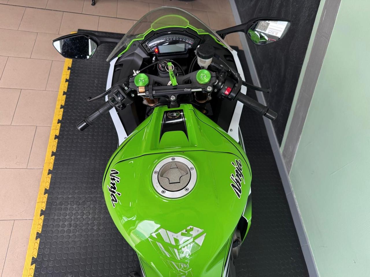 Kawasaki Ninja 1000 ZX-10R