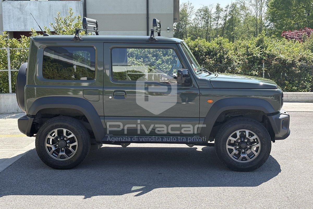 SUZUKI Jimny 1.5 5MT Top