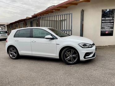 Volkswagen Golf 7.5 BlueMotion 1.5 TSI 150cv SPORT 5p.