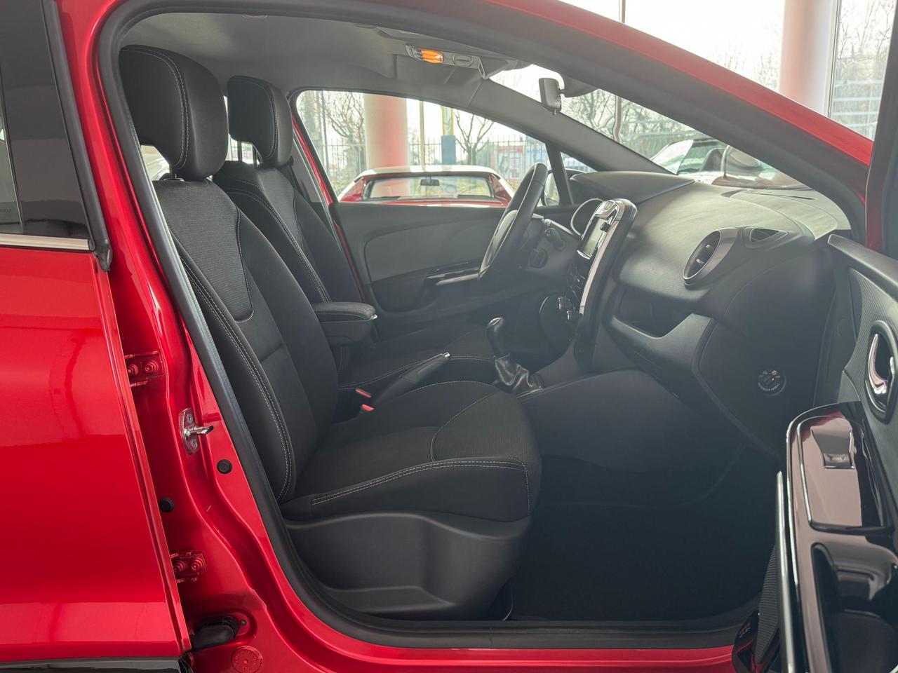 Renault Clio Clio 5p 0.9 tce Costume National 90cv