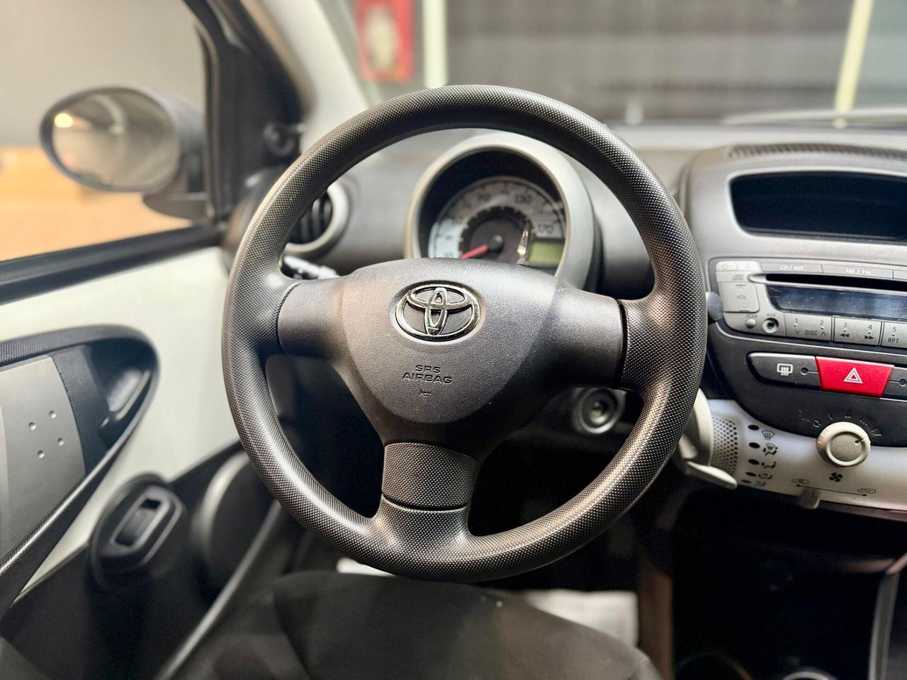 Toyota Aygo 1.0 12V VVT-i 5 porte Active Connect