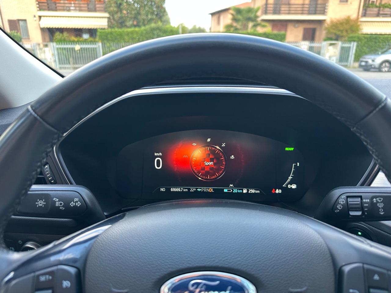 Ford Kuga 2.5 phev Titanium Business 2wd 225cv e-shifter