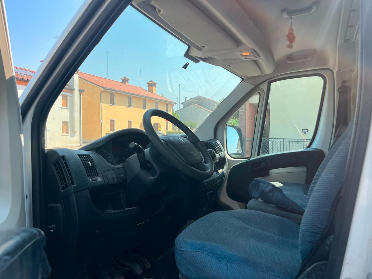 Peugeot BOXER 2.2 HDi L2H2 130CV