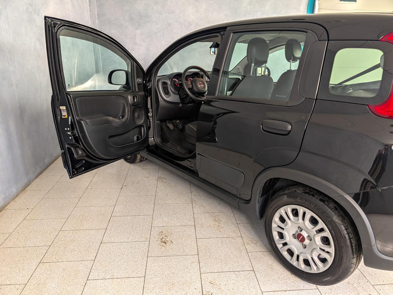 Fiat Panda 1.0 Hybrid 70cv