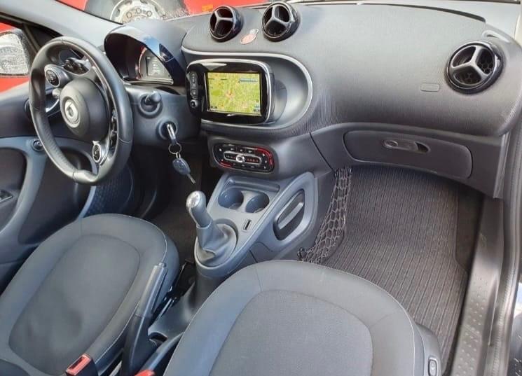Smart ForFour 90cv Passion Cambio manuale Navi sensori