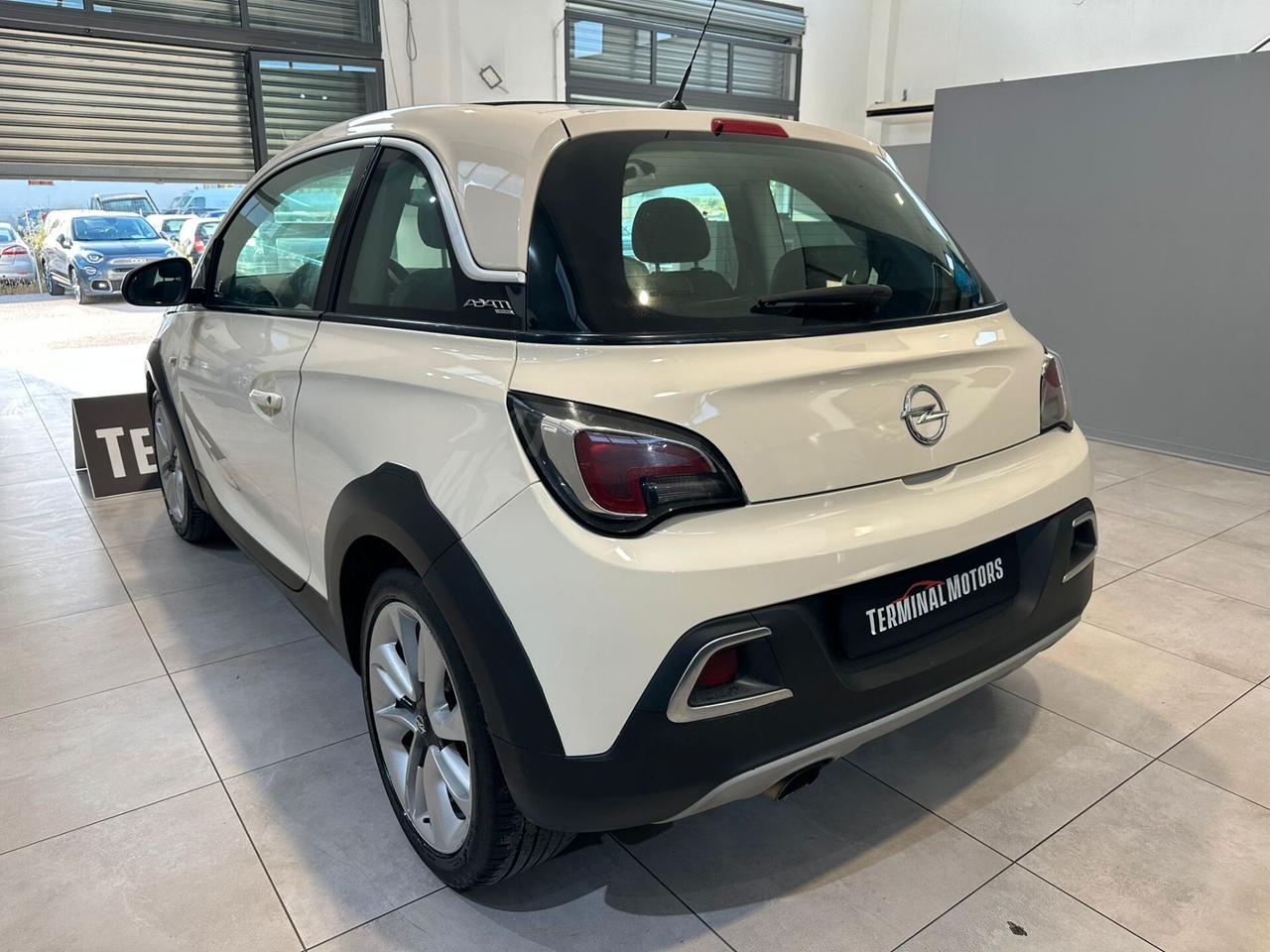 Opel Adam 1.2 70 CV Jam