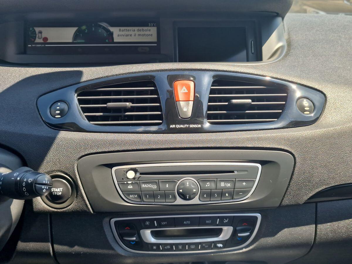 RENAULT SCENIC 1.5 7 POSTI DYNAMIC