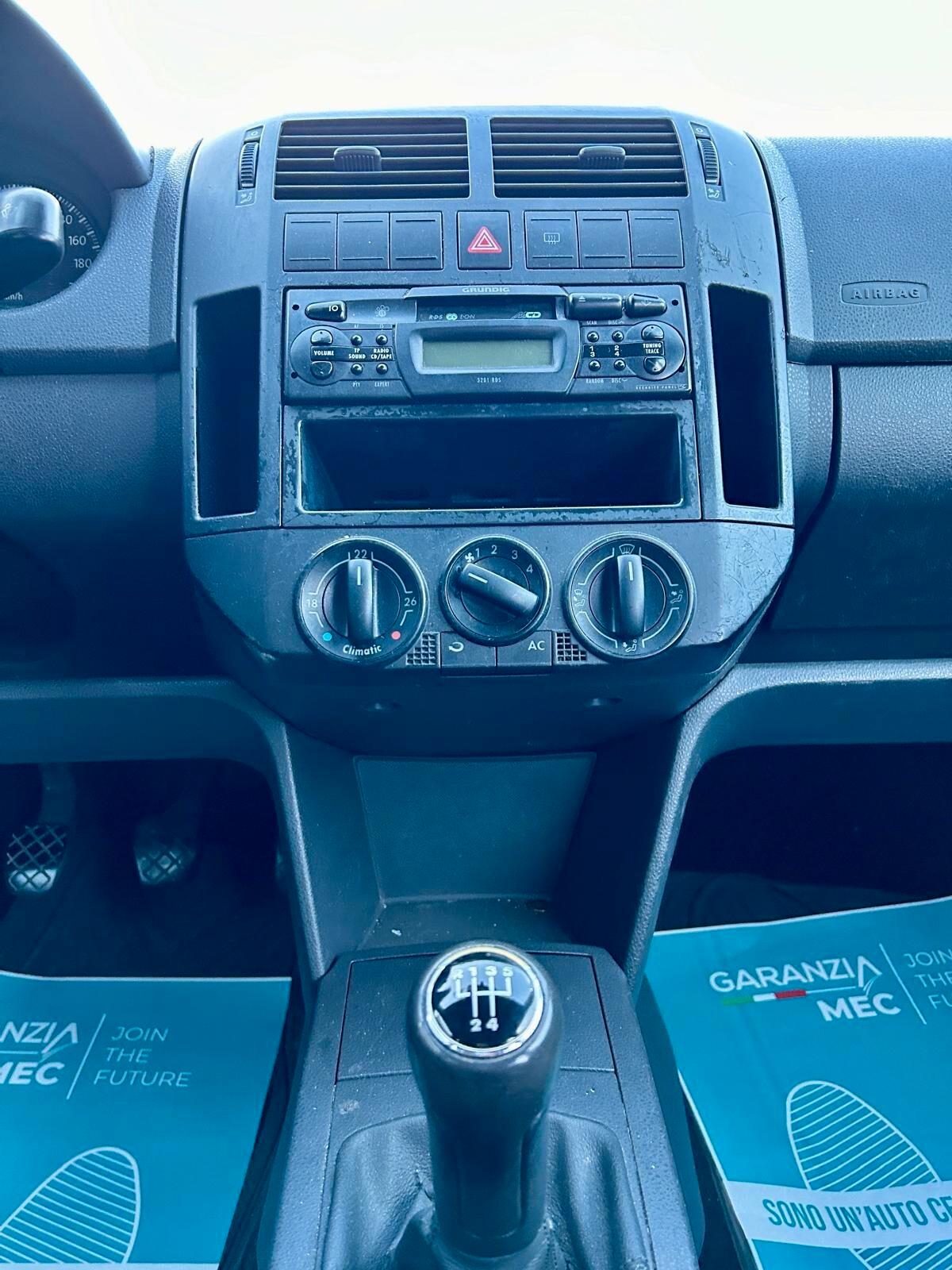 Volkswagen Polo 1.2/64CV 12V 3p. Comfortline - ok neopatentato