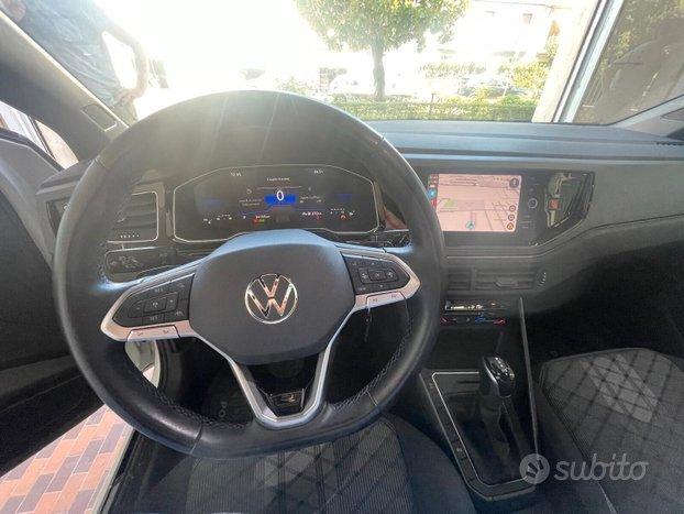 Volkswagen Polo 1.0 TSI DSG R-Line