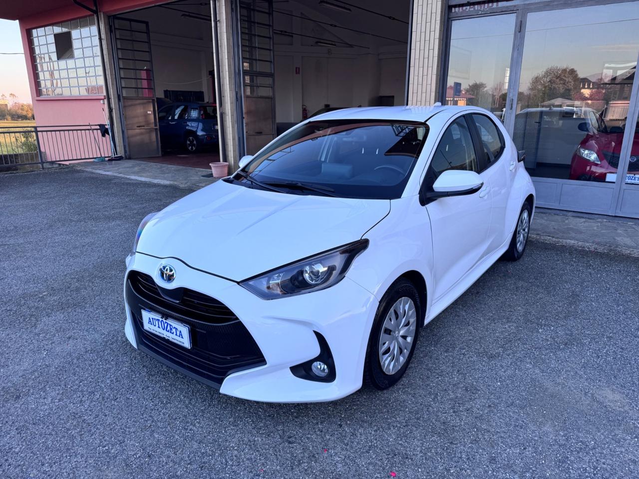 Toyota Yaris 1.5 Hybrid 5 porte Active