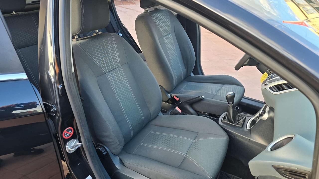 Ford Fiesta 1.4 TDCi 68CV 5 porte Titanium